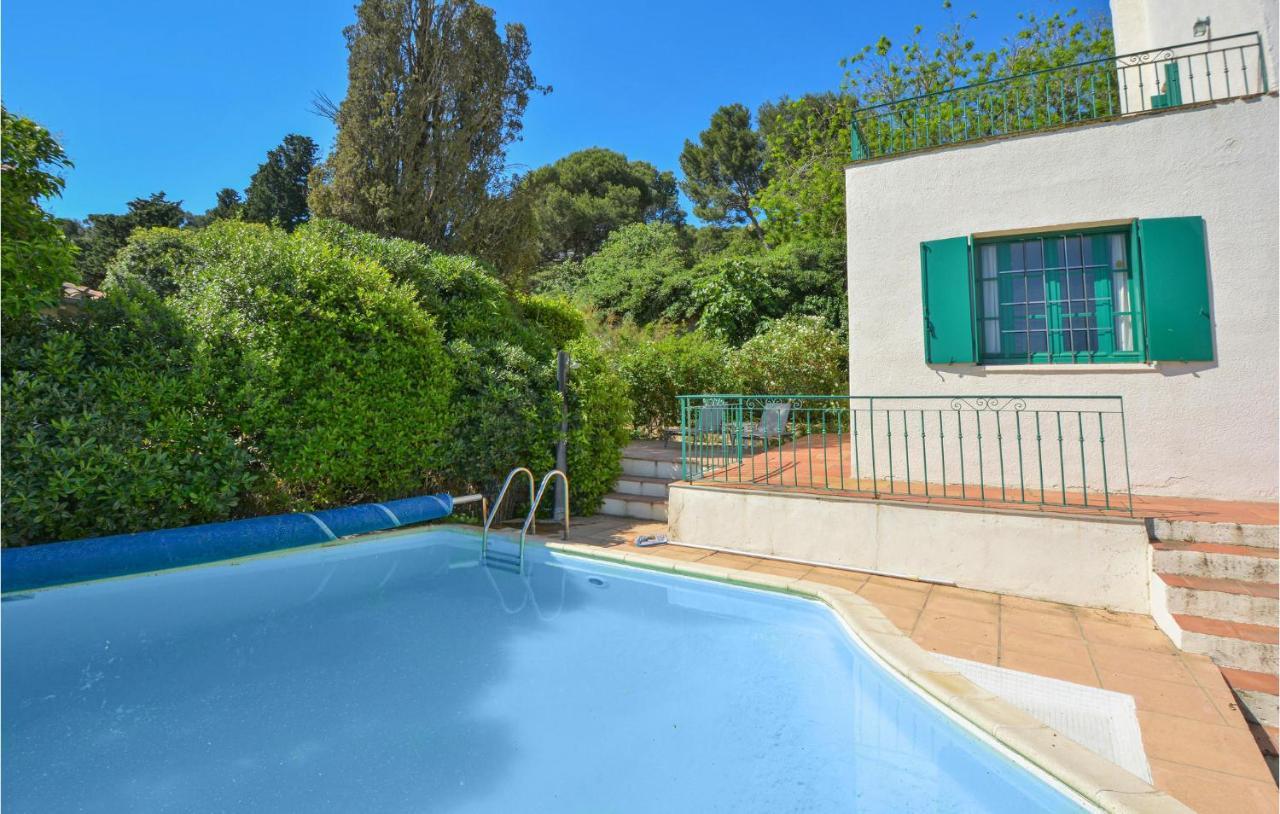Cozy Home In Sete With Outdoor Swimming Pool Kültér fotó